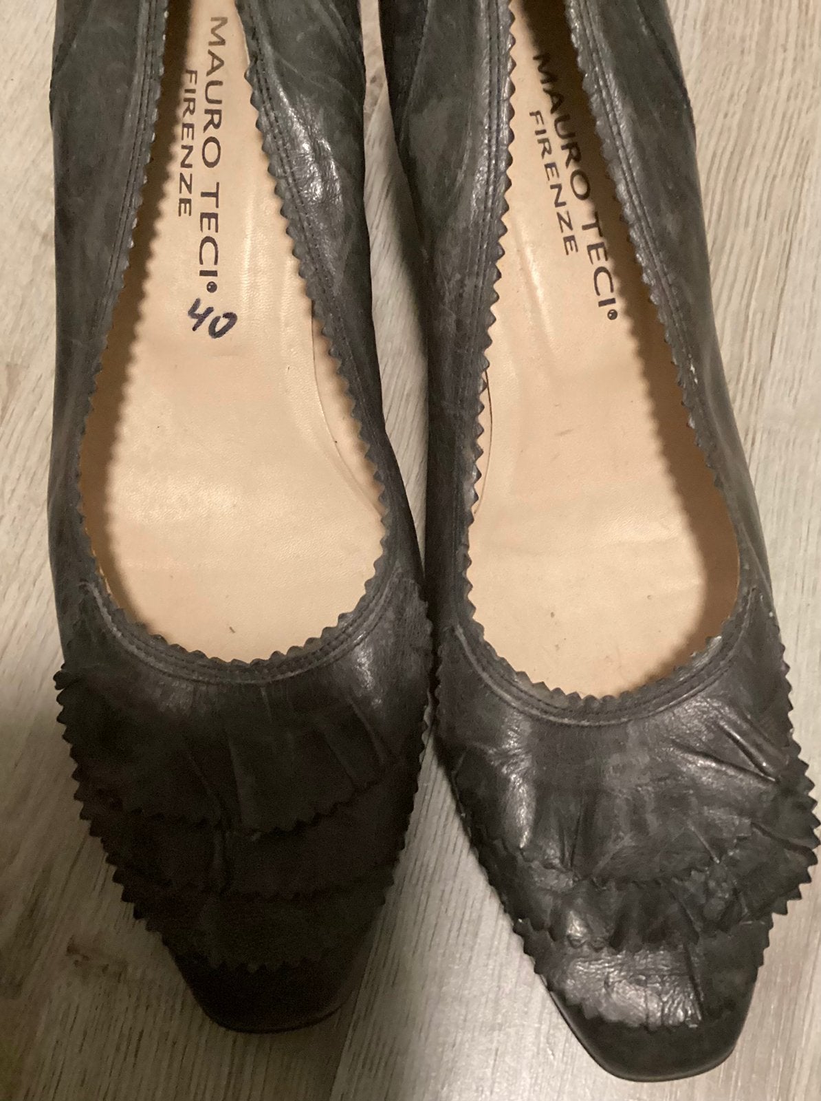 MAURO TECI,mooie leren damesschoenen +sleehak ,z.g.a.n. 40, Vêtements | Femmes, Chaussures, Enlèvement ou Envoi, Chaussures à haut talons