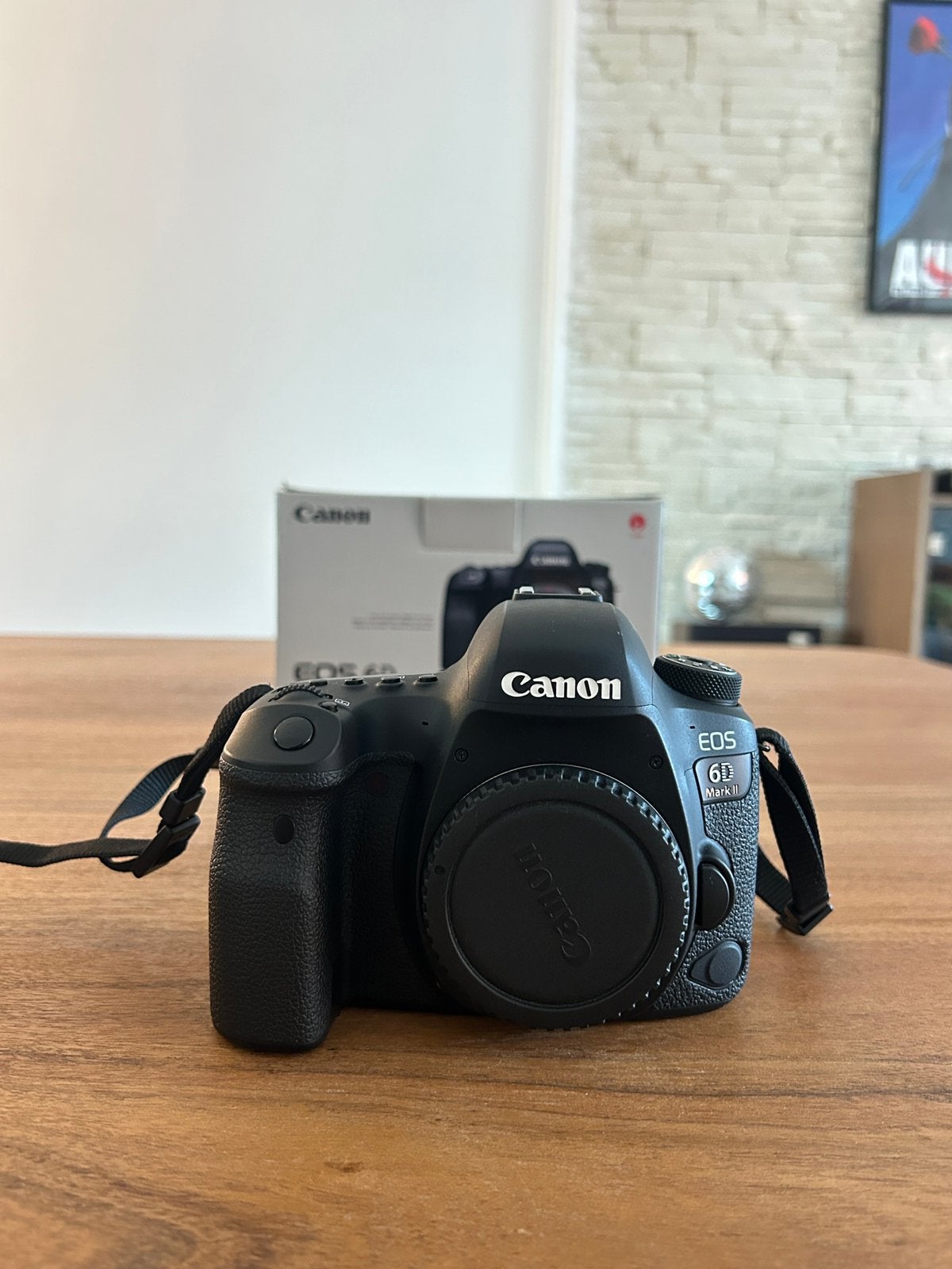 Canon EOS 6D Mark II + Canon 50mm f/1.8 STM, Audio, Tv en Foto, Fotocamera's Digitaal, Lensdop, Bluetooth, Spiegelreflex, Canon