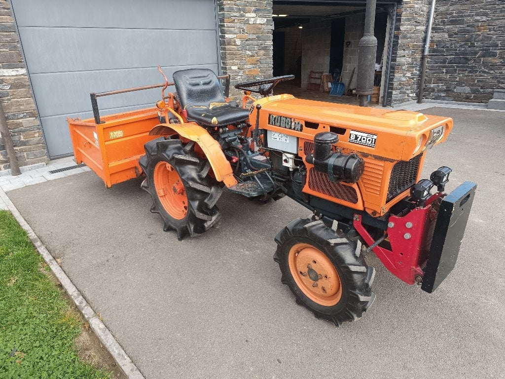 Kubota B7001 4x4 met box — Hydraulisch, Zakelijke goederen, Ophalen, Gebruikt, Tot 80 Pk, Overige merken