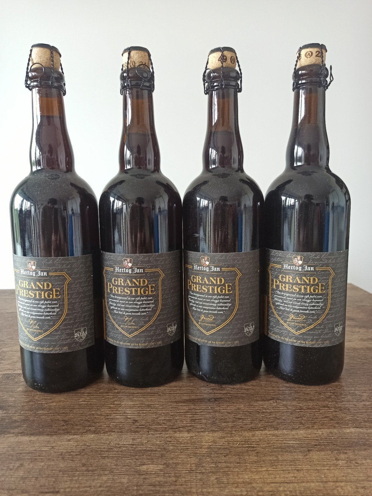 Hertog Jan Grand Prestige | Bière 4 bouteilles | 2022 à 2025, Divers, Produits alimentaires, Enlèvement