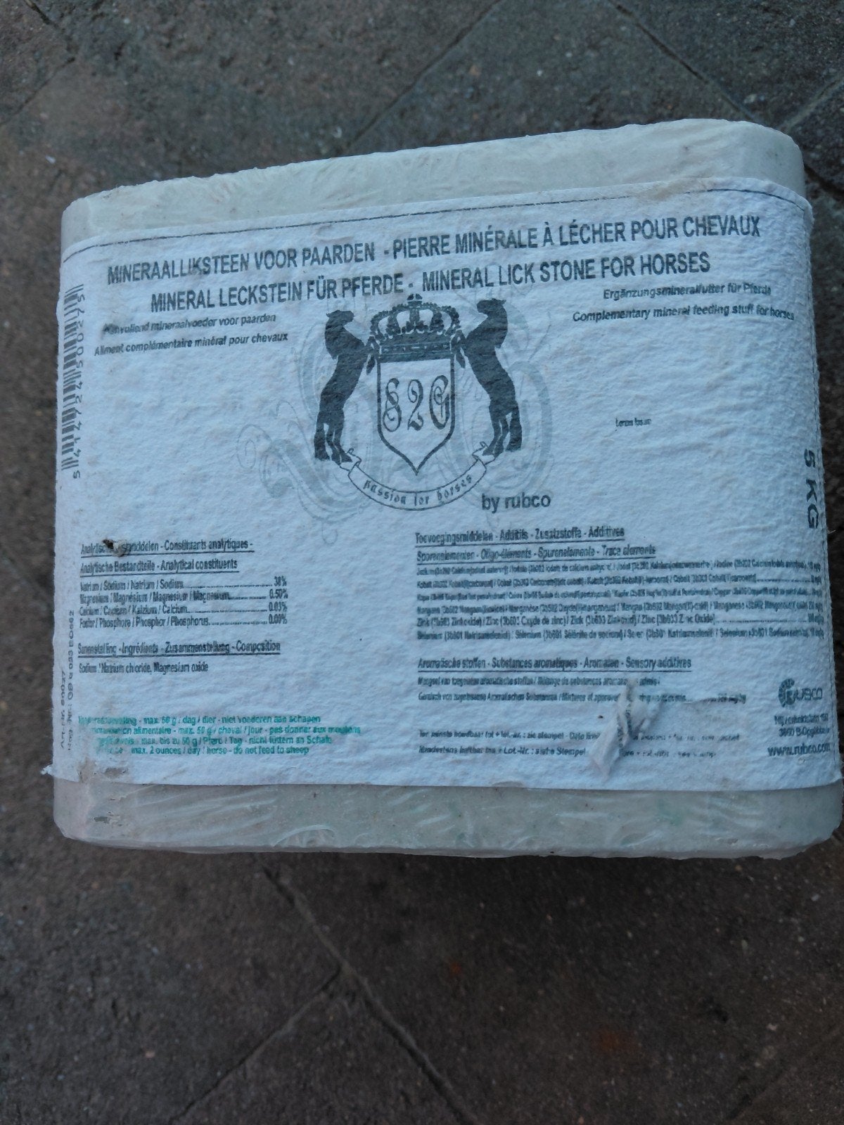 mineralen liksteen paard, Animaux & Accessoires, Nourriture pour Animaux, Enlèvement, Autres espèces