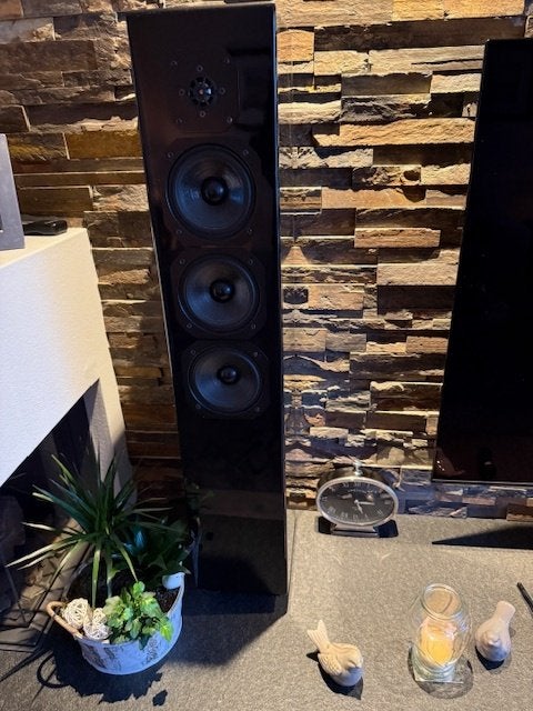 Te koop complete Visaton luidsprekers surround set 5.1, Autres marques, Comme neuf, Enlèvement, 70 watts ou plus