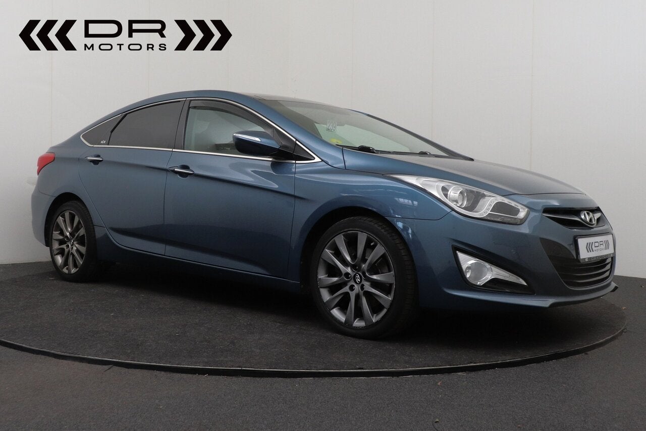 Hyundai i40 1.7 CDRi - LEDER -TREKHAAK, Auto's, Euro 5, Zwart, 4 cilinders, 146 g/km