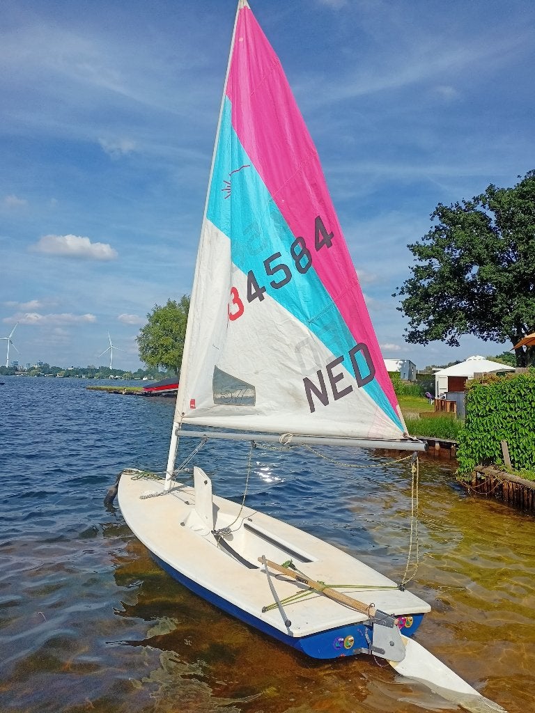 Laser zeilboot met baantrailer, Laser, Ophalen, Laser, Dekzeil