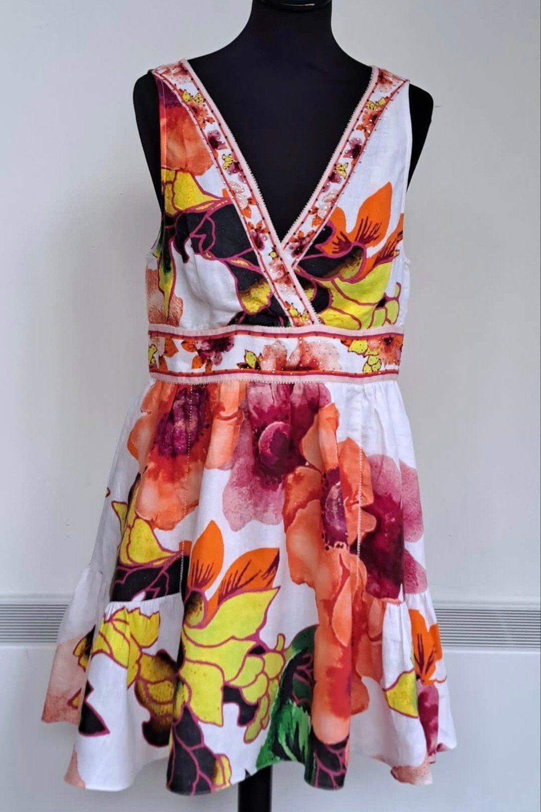 CAMILLA. (NOUVEAU 660€) ! PRIX ROND !, Vêtements | Femmes, Robes, Enlèvement ou Envoi, Taille 38/40 (M)