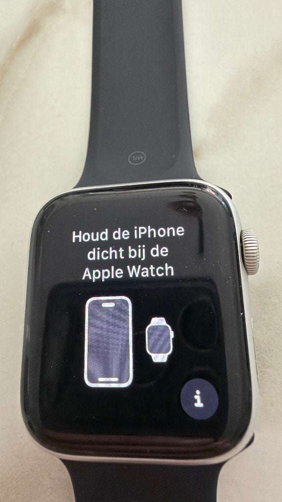 Apple Watch SE 2  GPS and Cellular GSM 45mm, Apple Watch, IOS, Comme neuf, Enlèvement