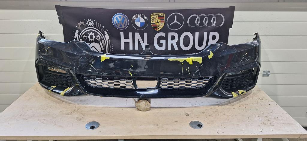 Voorbumper BMW 5 Serie G30 G31 M Pakket 51118064928, Gebruikt, -, Voor, -
