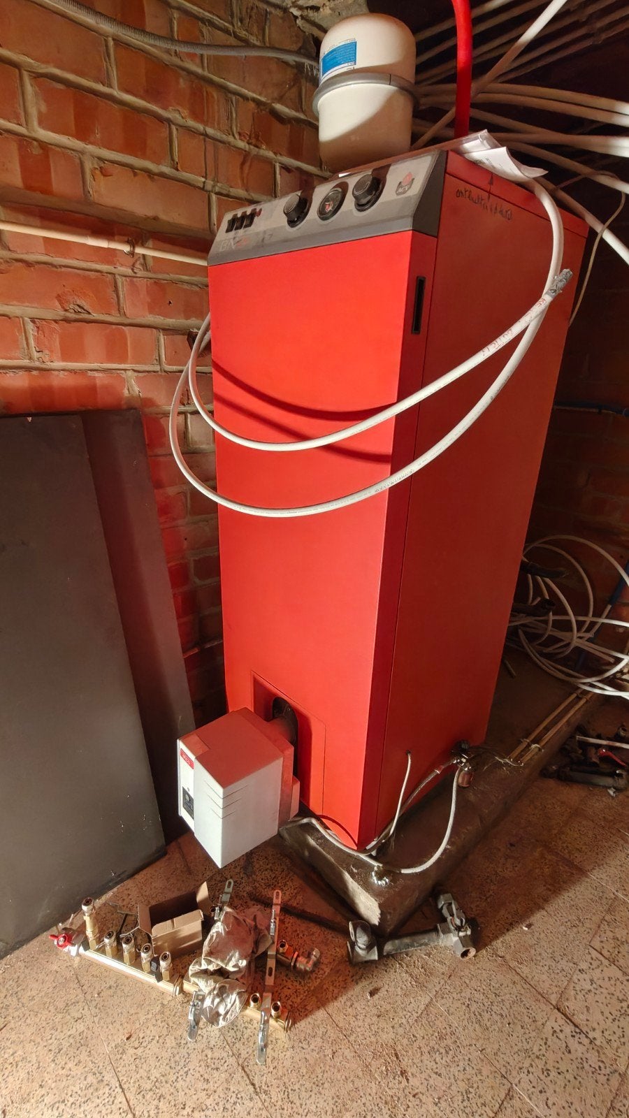 ACV BNE mazoutketel, boiler en brander, Doe-het-zelf en Bouw, 100 liter of meer, Ophalen, Gebruikt, Boiler