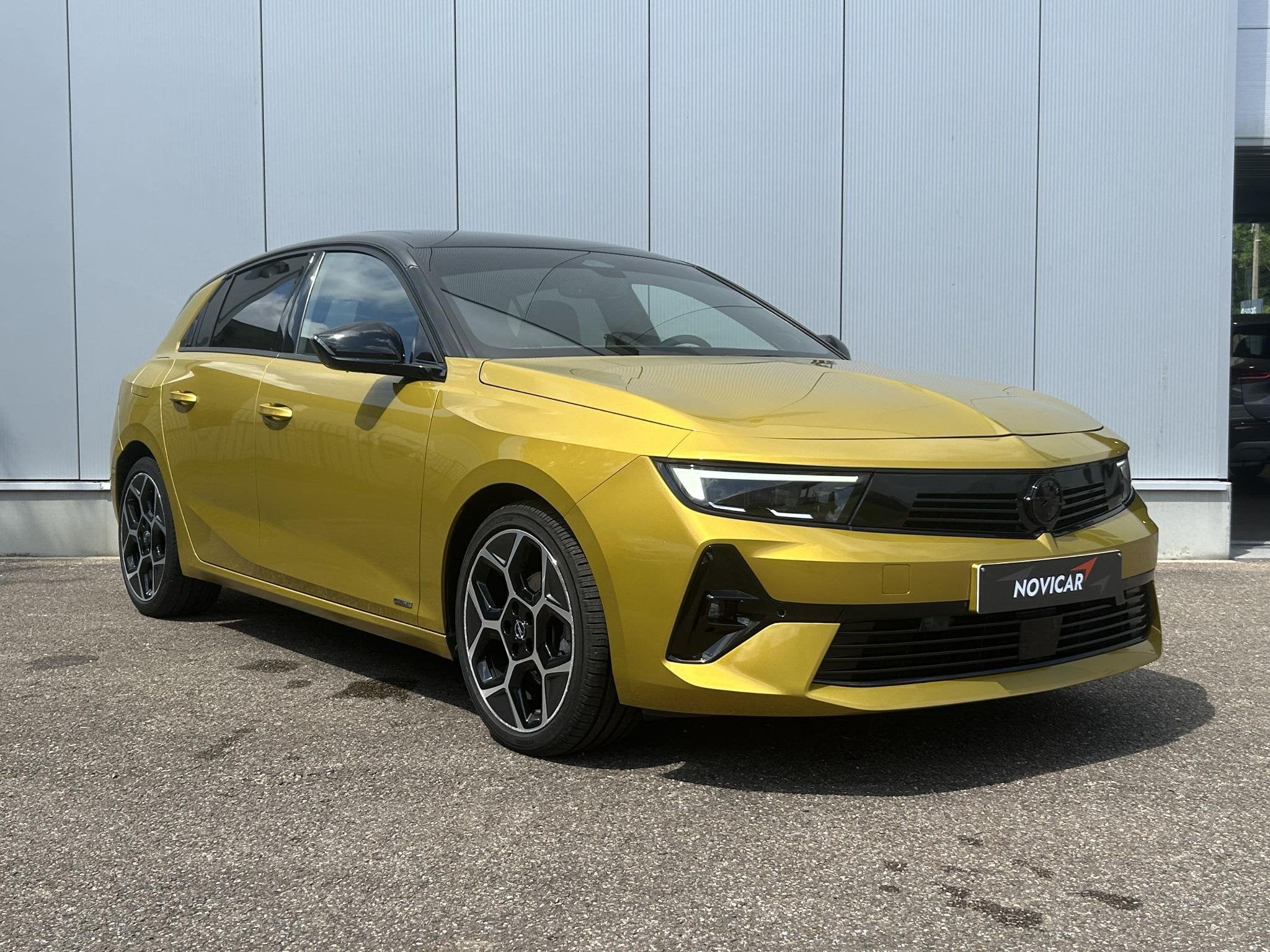 Opel Astra 1.2 Turbo 96kW S/S Ultimate - DOS 9053, Auto's, Stof, Gebruikt, Automatische klimaatregeling, https://public.car-pass.be/vhr/361460c4-efeb-462a-a63a-f8e185dd2fca