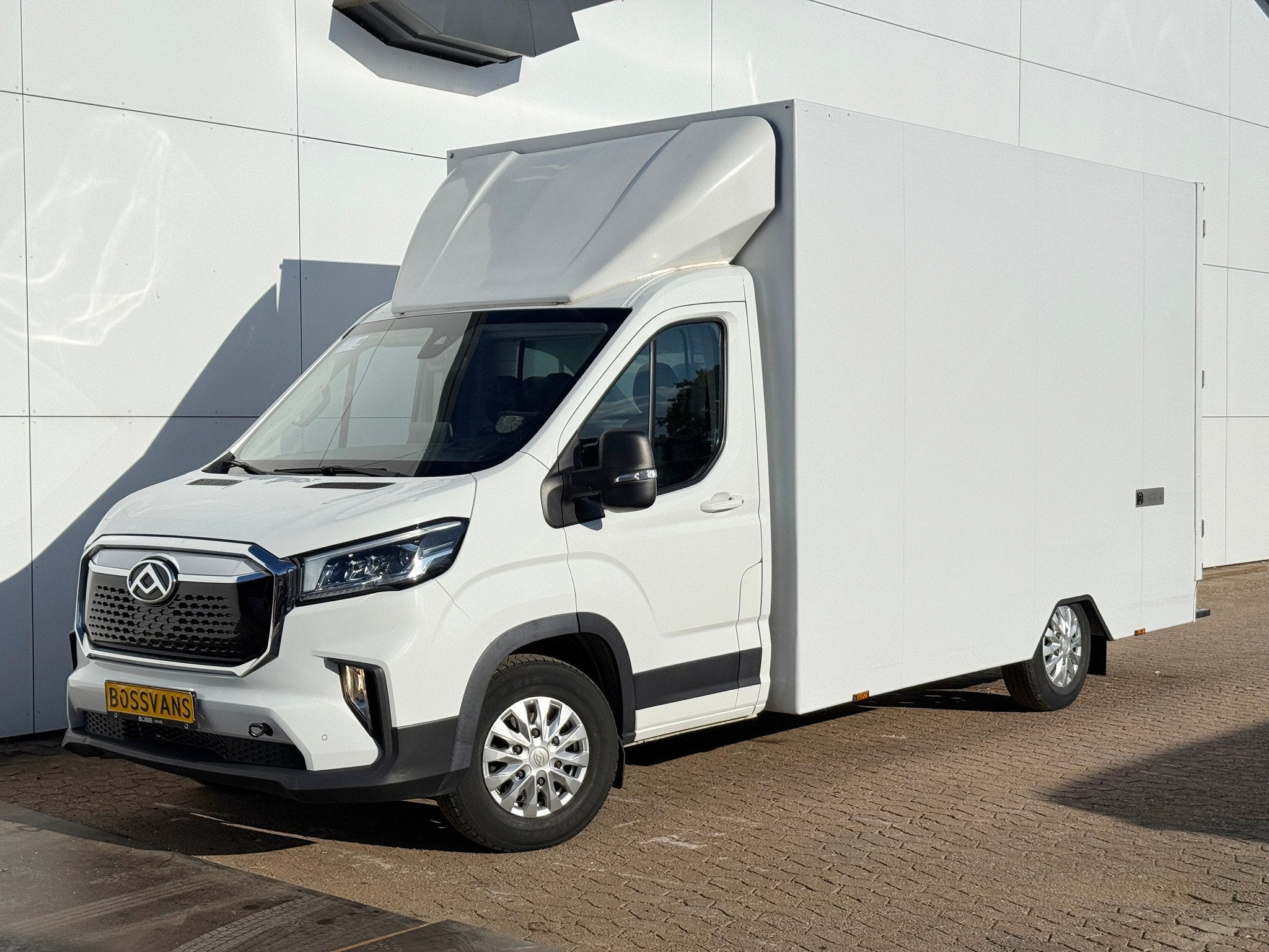Maxus eDeliver 9 Plancher 65kWh Elektrisch 172km WLTP Bakwag, Achat, Entreprise, 3 places, Maxus