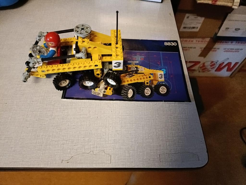 Lego Technic nr.8830, Enlèvement ou Envoi, Utilisé, Ensemble complet, Lego