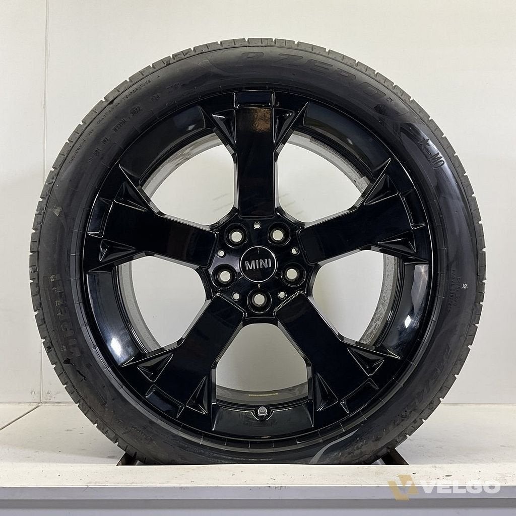 MINI COUNTRYMAN U25 JCW 948 SET VELGEN + ZOMERBANDEN 19 INCH, Auto-onderdelen, 19 inch, -, -, Banden en Velgen