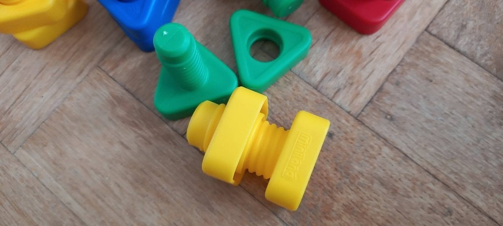 Miniland jeu vissage - devissage pour 2 ans et +, Enlèvement, Comme neuf, Puzzles