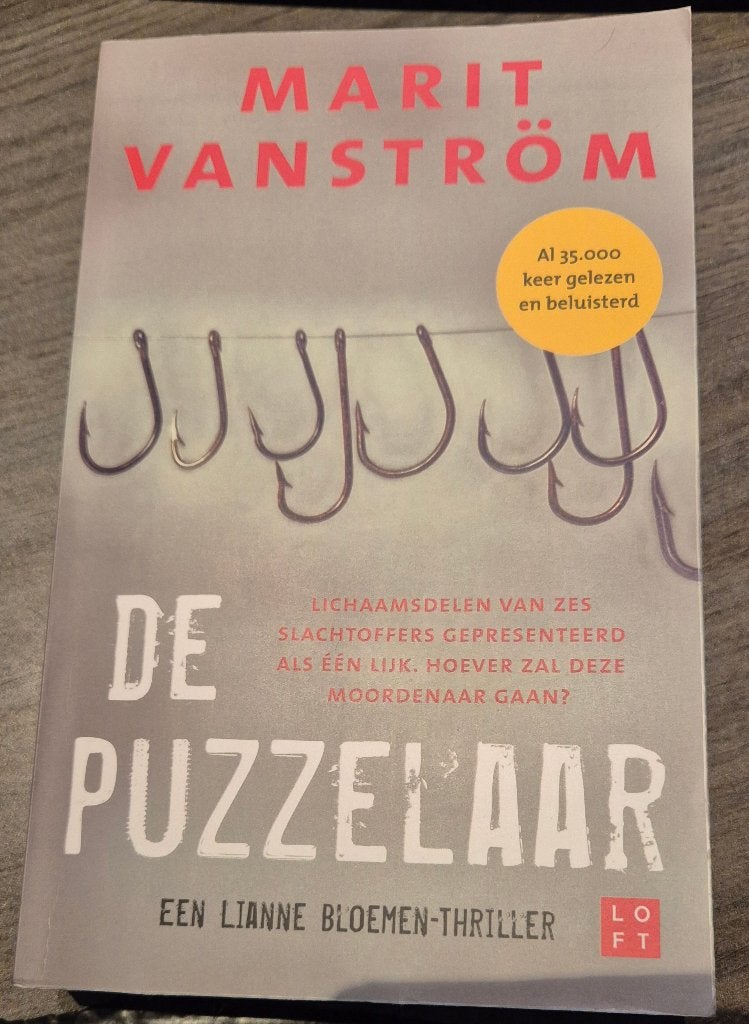 Marit Vanström - De puzzelaar ..., Boeken, Thrillers, Zo goed als nieuw, Nederland, Ophalen of Verzenden