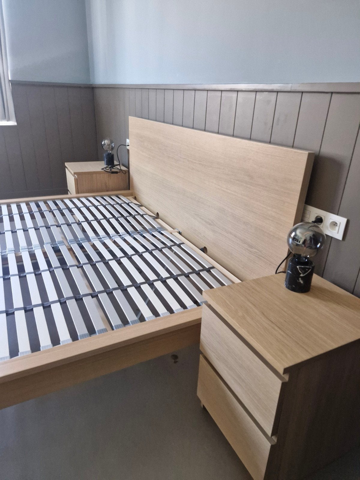 MALM bed + nachtkastjes, Enlèvement