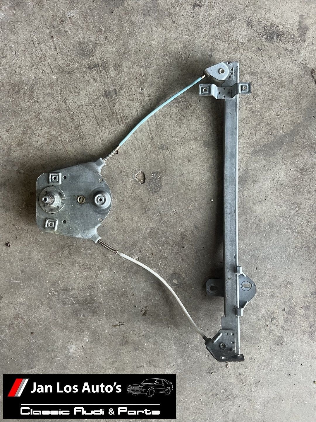 Audi 80 b2 typ 81 2 drs raammechanisme rechts, -, Origine de la pièce connue, Audi, Utilisé