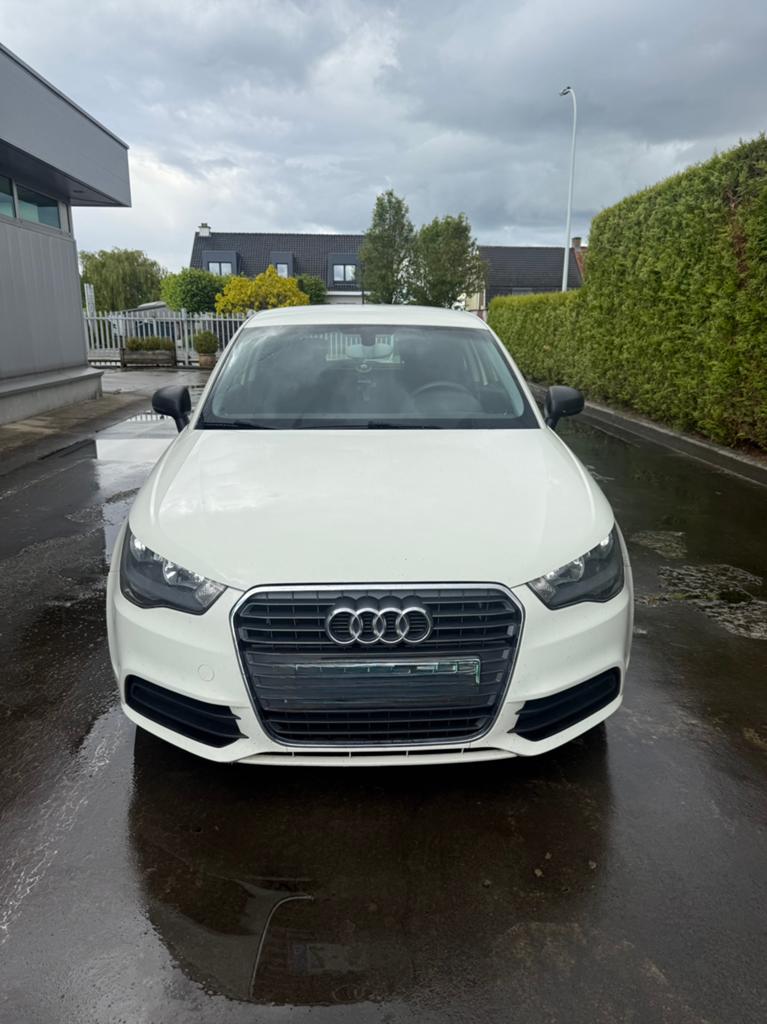 Audi A1 / 175.000 / 2011 / 1.2 TFSI / Benzine, Auto's, Audi, Voorwielaandrijving, Stof, A1, 63 kW