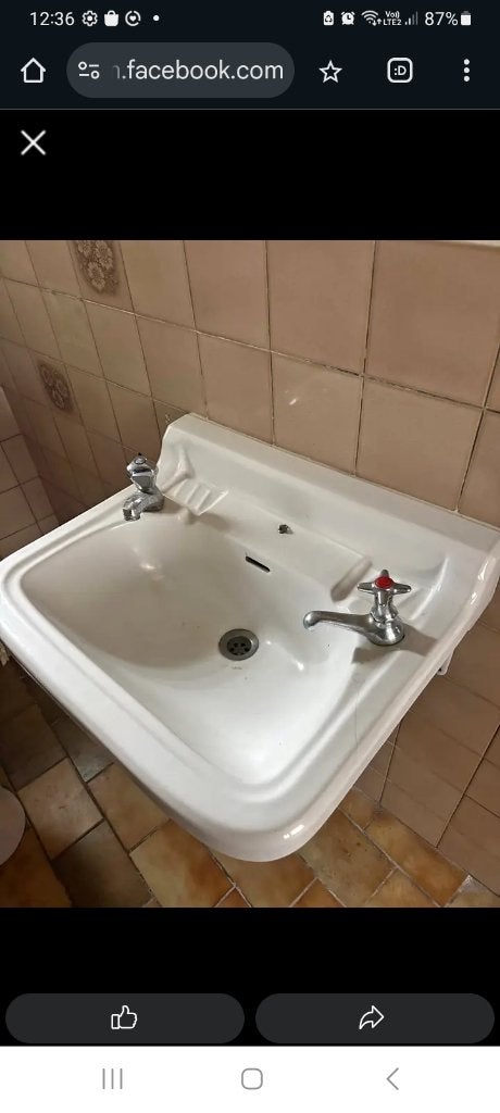 Spoelbak van aardewerk, Ophalen, Gebruikt, Steen, Wastafel