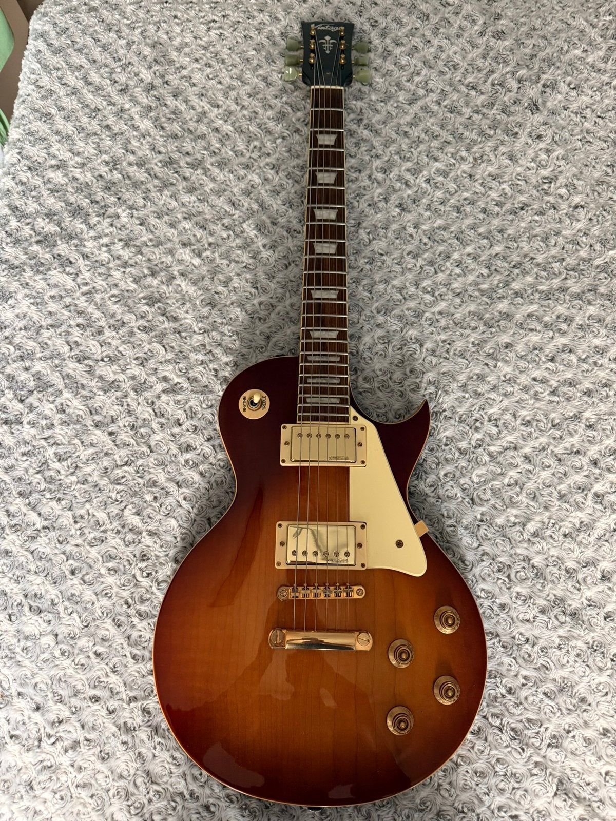 Les Paul vintage comme neuf, Musique & Instruments, Instruments à corde | Guitares | Électriques, Comme neuf, Enlèvement