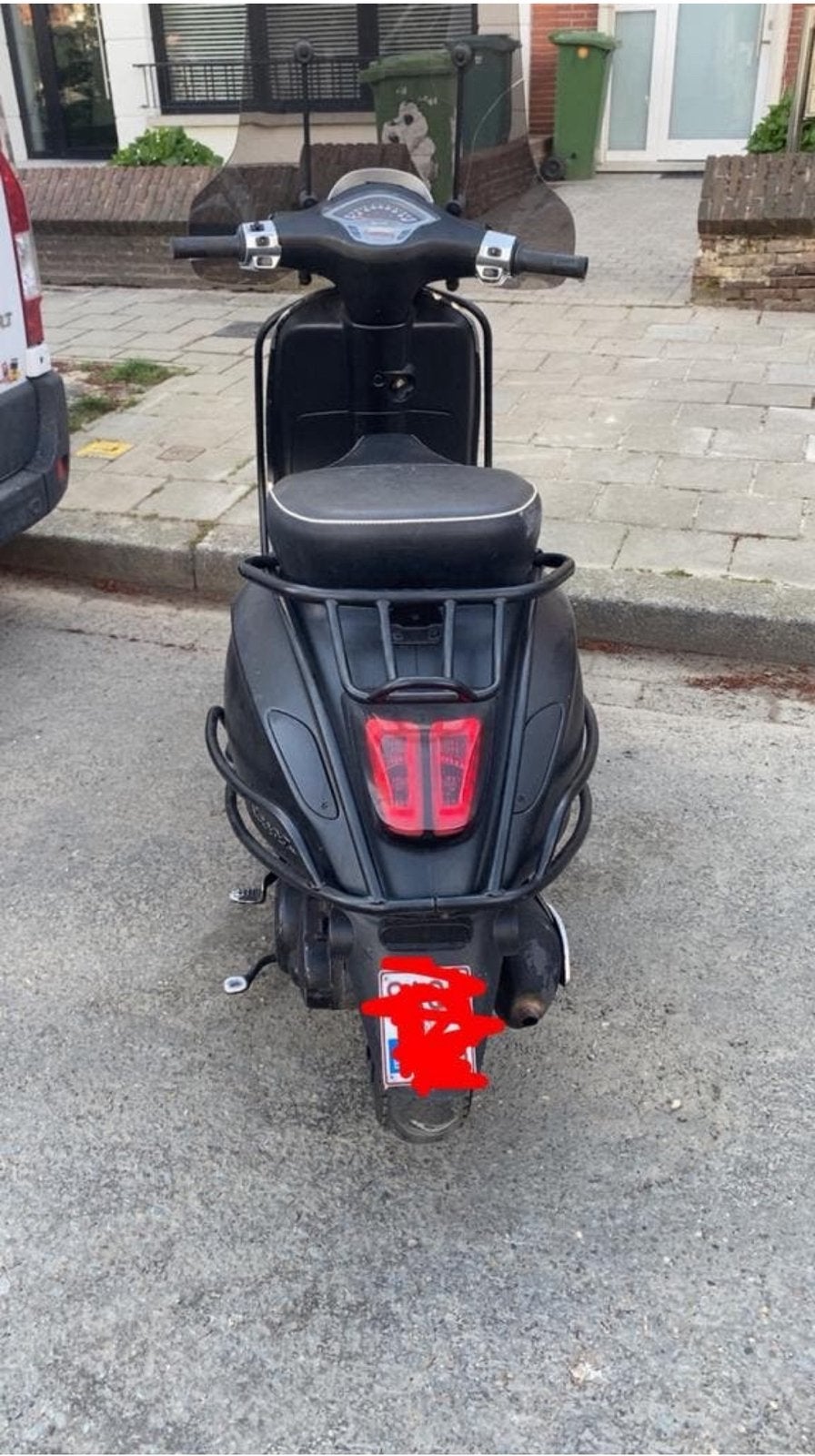 Vespa sprint zwart A klasse, Vélos & Vélomoteurs, Scooters | Vespa, Enlèvement, Comme neuf
