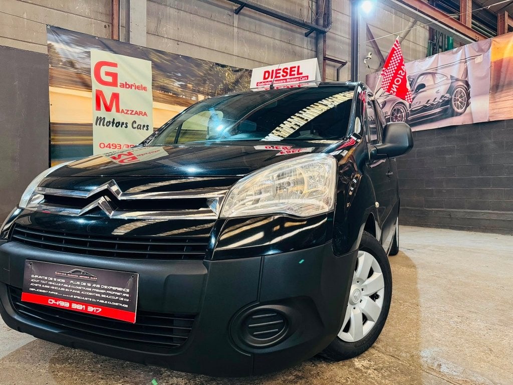 Citroën Berlingo 1.6HDI 3Place Utilitaire airco att remorque, Autos, Achat, 6 portes, Entreprise, Boîte manuelle