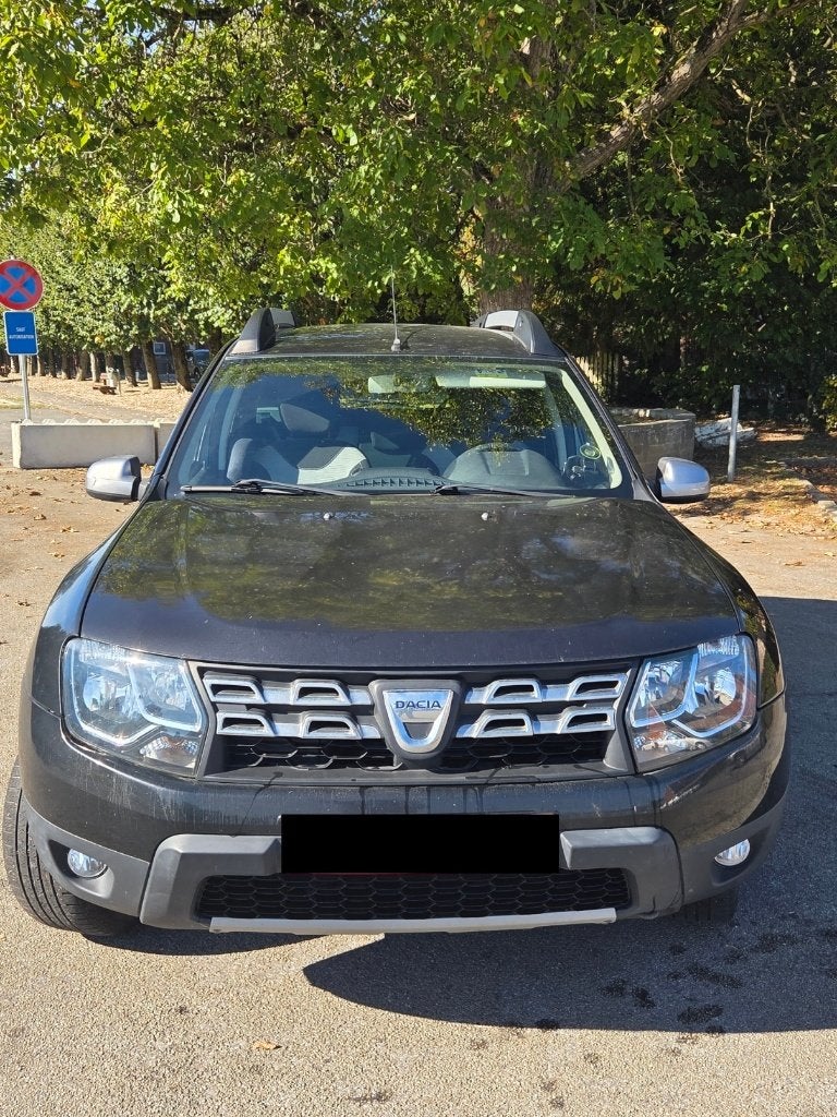 Dacia Duster 1.6i 4x2 Laureate, Euro 6, Duster, Noir, 5 portes
