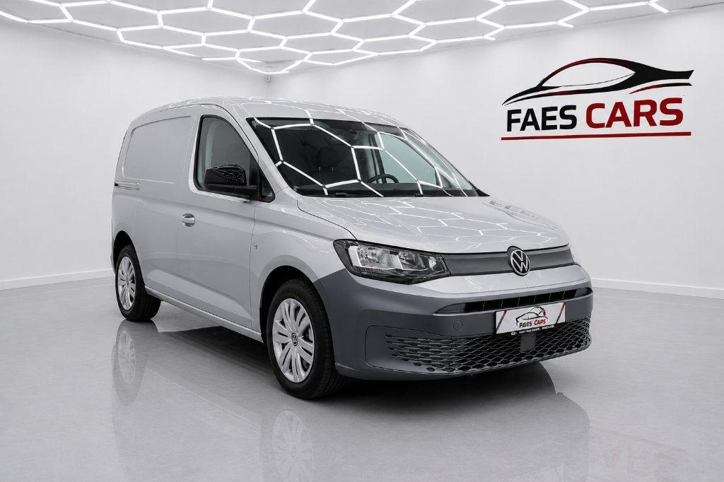 vw caddy bestelwagen automaat, Auto's, Bestelwagens en Lichte vracht, Dealer onderhouden, Stof, 1498 cc, Euro 6