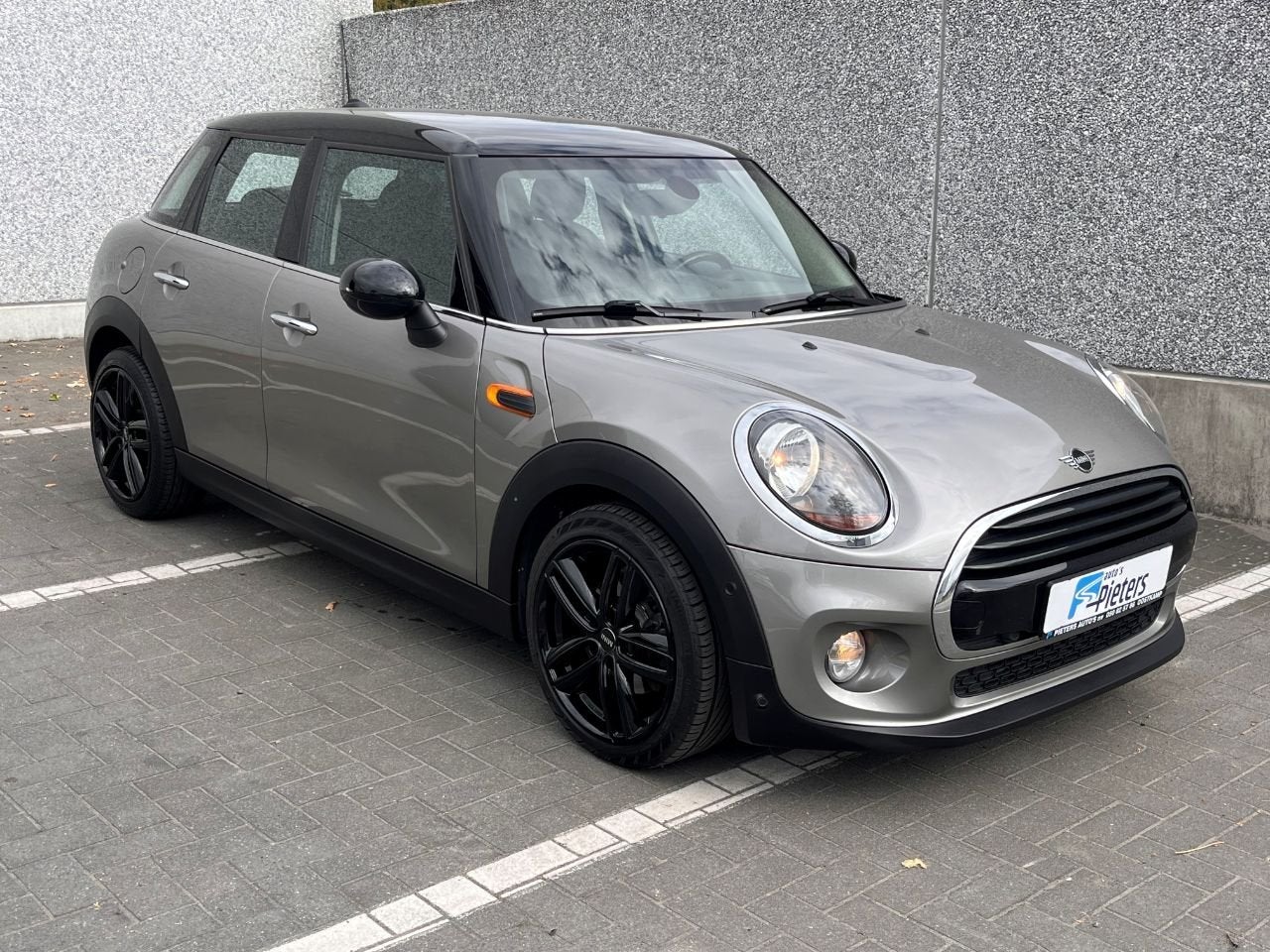 MINI Cooper * Automaat * Benzine * Zeer proper (bj 2018), Auto's, Mini, 4 cilinders, 110 g/km, 136 pk, 5 deurs