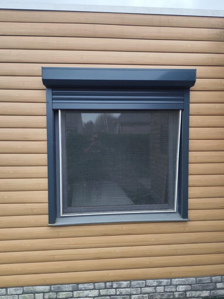 Rolluik, Doe-het-zelf en Bouw, Ophalen, Grijs