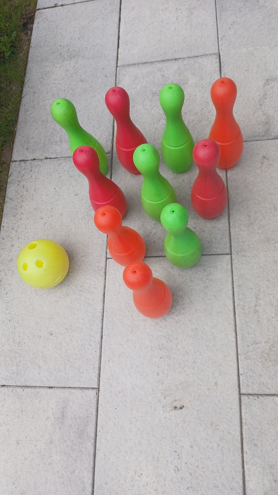 Speelgoed bowlingkegels en bal, Enfants & Bébés, Jouets | Extérieur | Jouets en vrac, Enlèvement