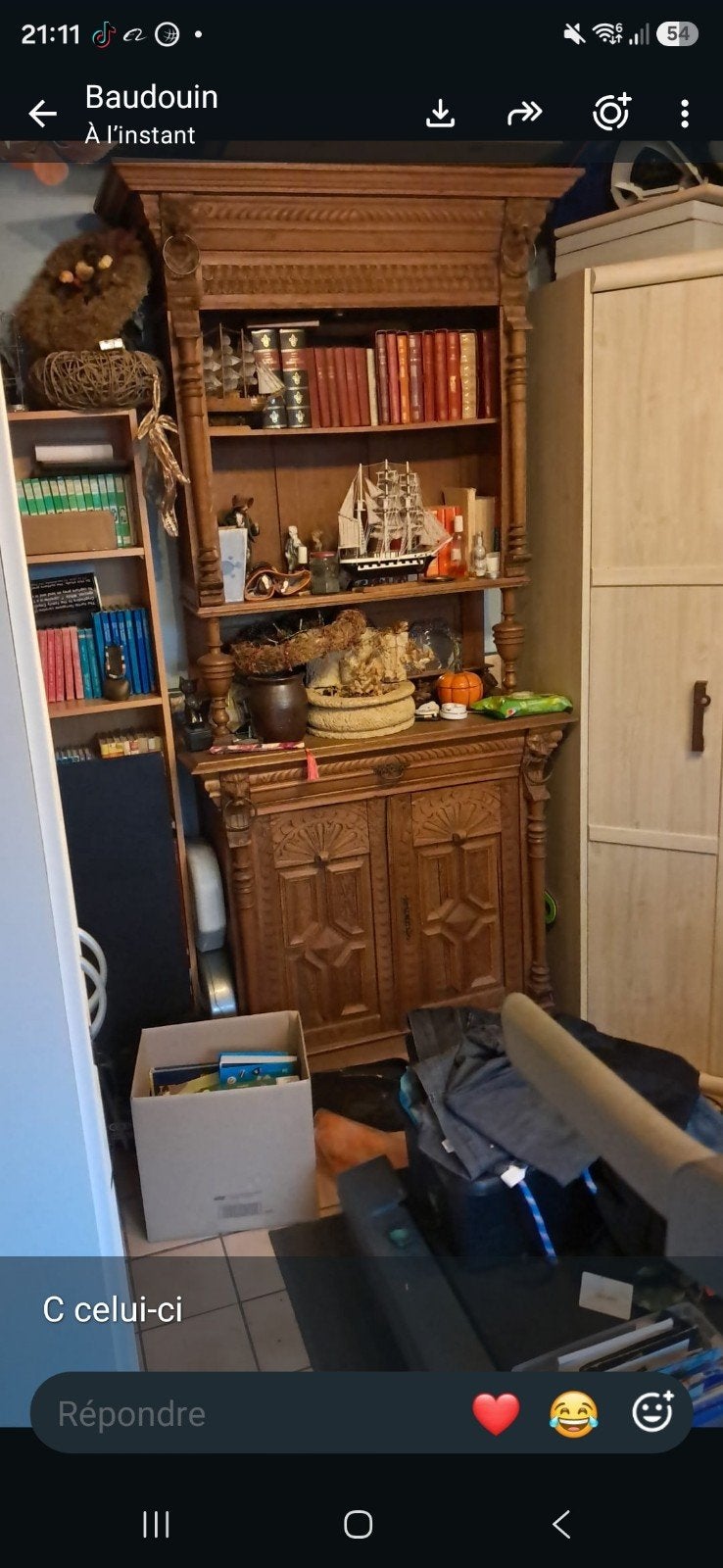 meuble tête de lion, Enlèvement, Chêne