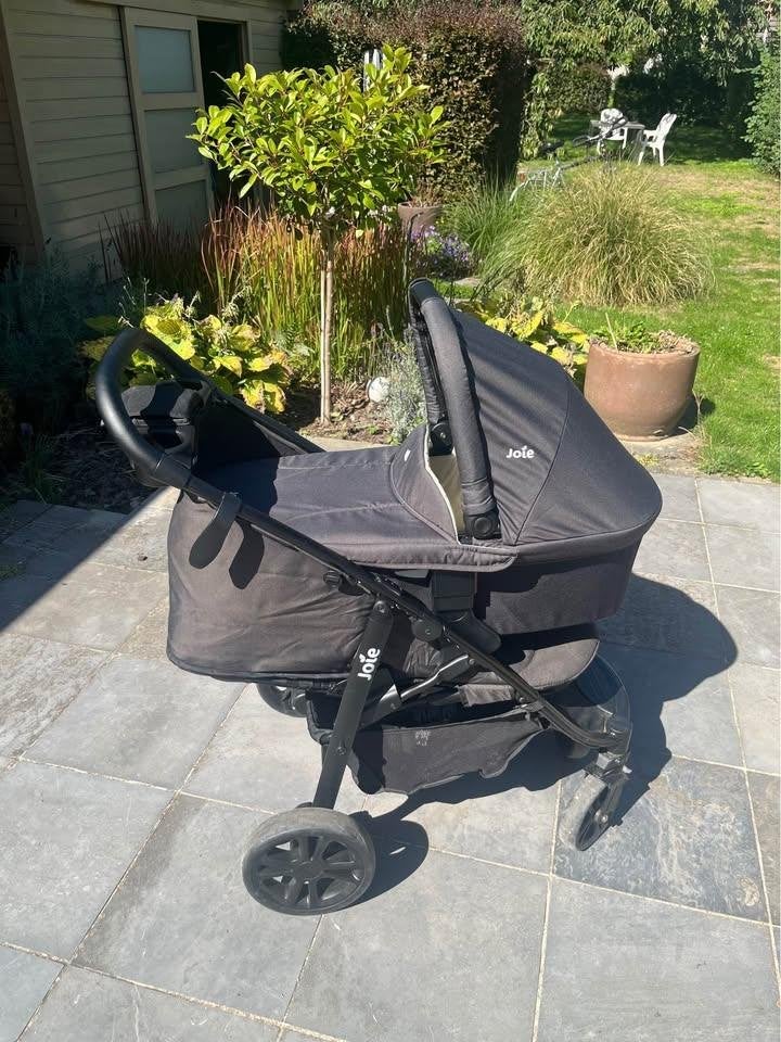Poussette multifonction Joie, Enfants & Bébés, Autres marques, Avec nacelle, Enlèvement, Utilisé