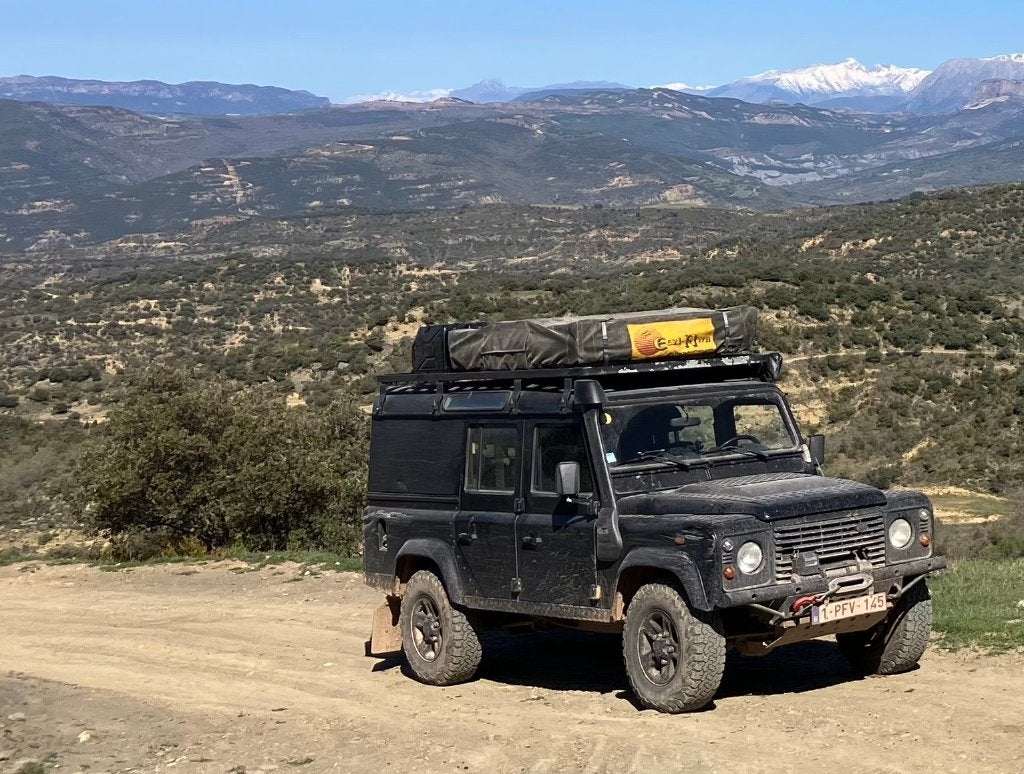 Land Rover Defender110, 90 kW, 2400 cm³, 2 places, Boîte manuelle