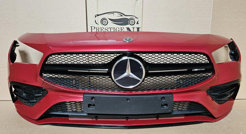Voorbumper Mercedes Cla Klasse W118 AMG 35 EDITION 6xPDC, Auto-onderdelen, Gebruikt, -, Voor, Ophalen of Verzenden