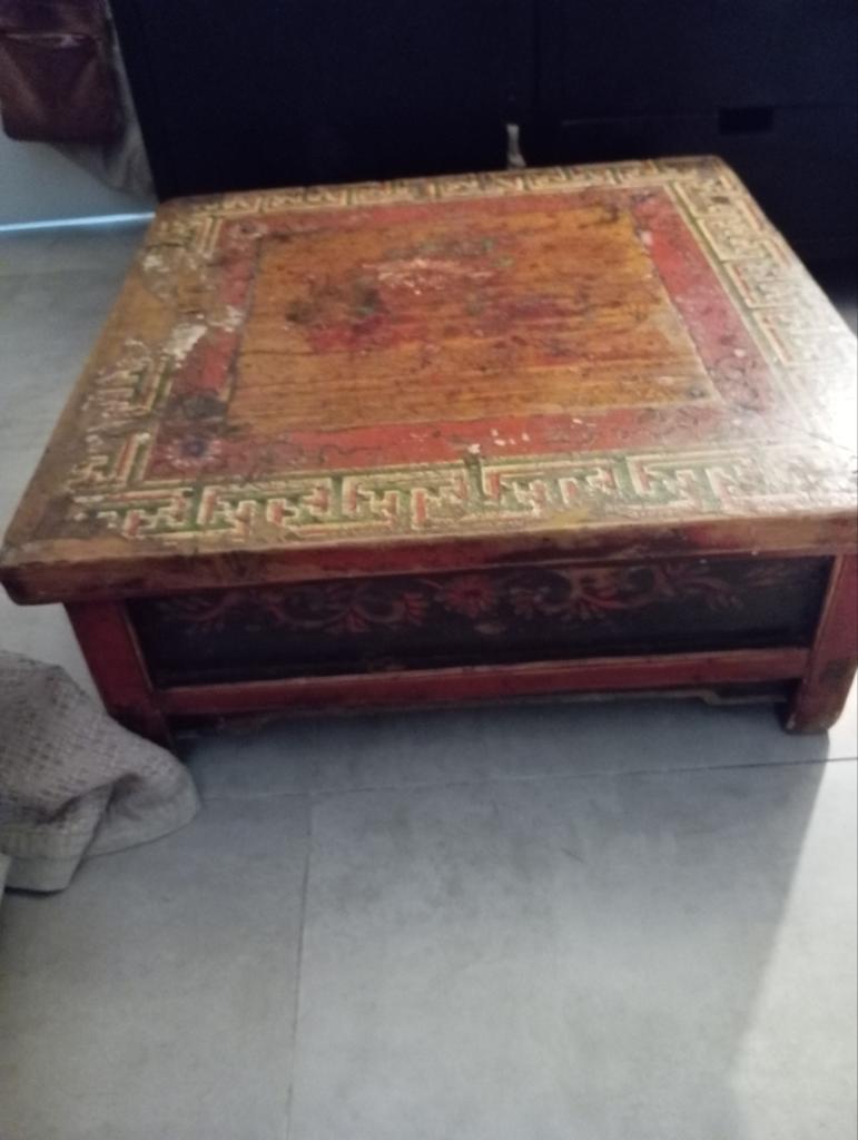 Zeer oud chinees tafeltje, Ophalen of Verzenden