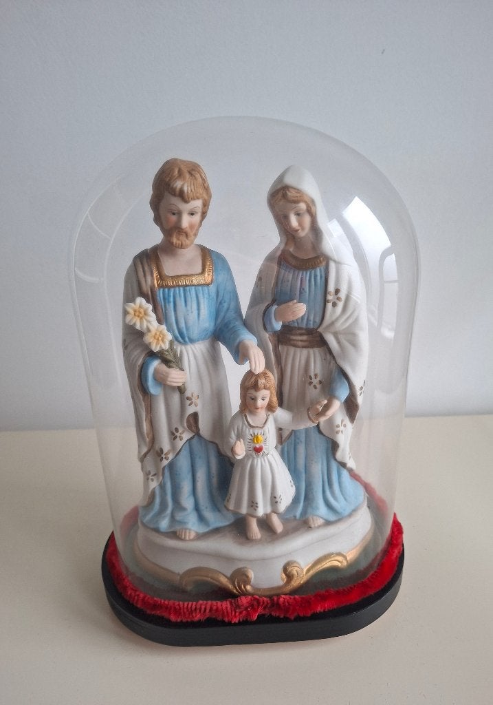 Heilige Familie onder glazen stolp, Enlèvement