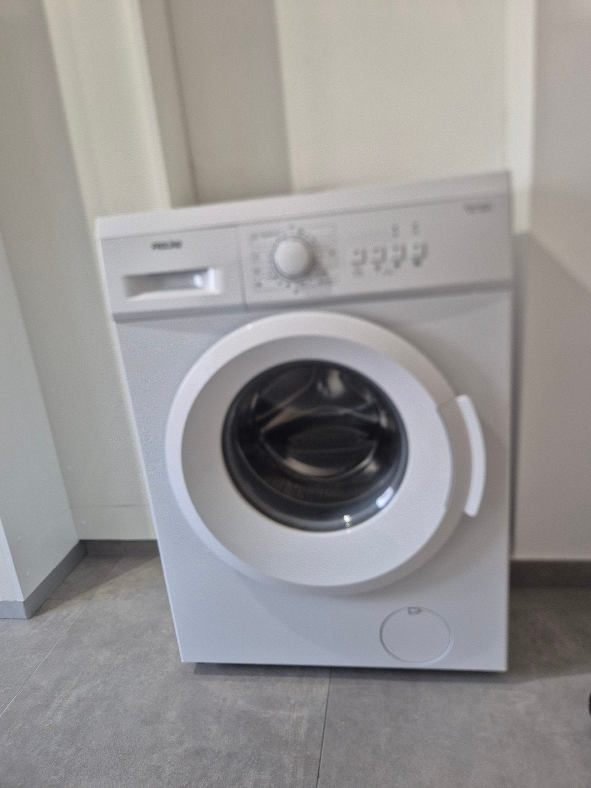 Wasmachine 6kg, Ophalen, 4 tot 6 kg, Voorlader, Minder dan 1200 toeren