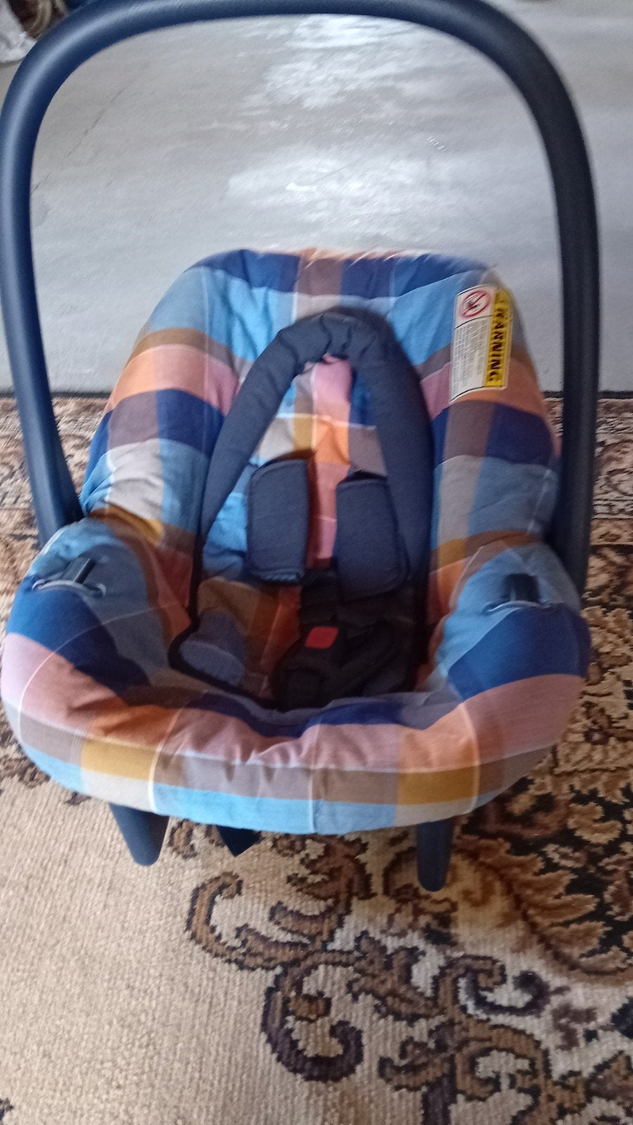 Coffres-forts pour bébés avec siège auto portatif, Enlèvement