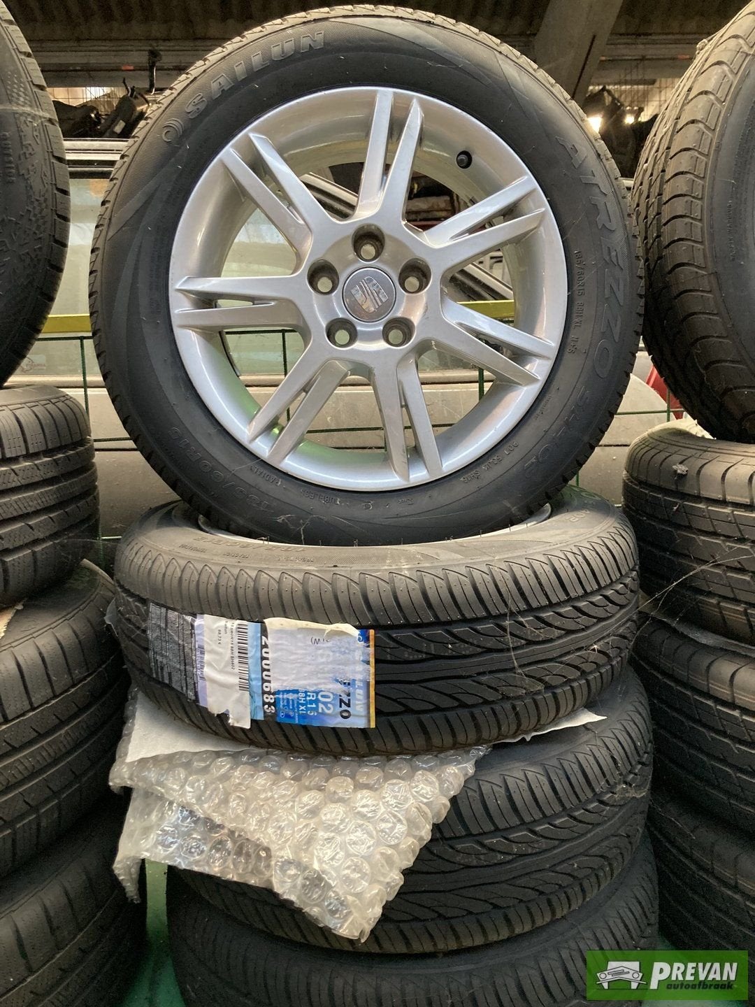 Seat Ibiza 6L zomerbanden velgen 185/60/15, Auto-onderdelen, Banden en Velgen, Gebruikt, 15 inch, -, -