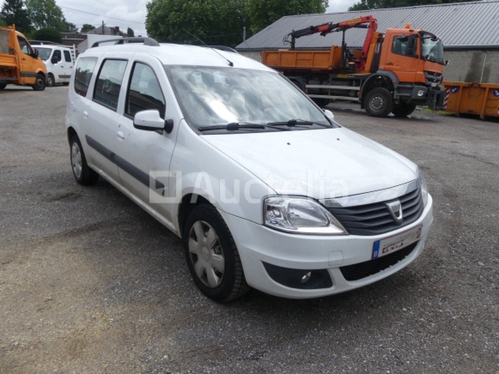 REF:1RFU370 - Voiture Dacia Logan Break SD (2012-63.842 km), Autos, Achat, Entreprise, Autres carburants, TVA déductible