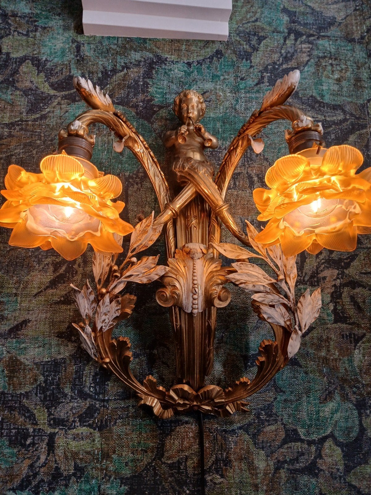 Wandverlichting, Ophalen