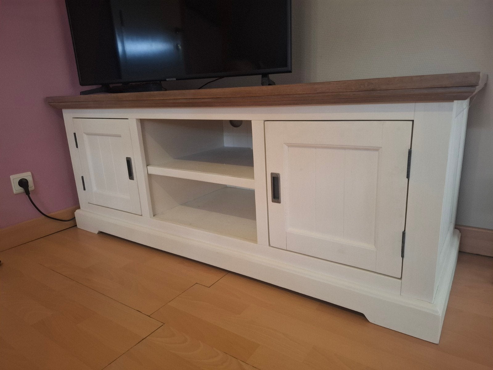 landelijke tv kast (lees beschrijving), Ophalen, Gebruikt, 150 tot 200 cm, Landelijk