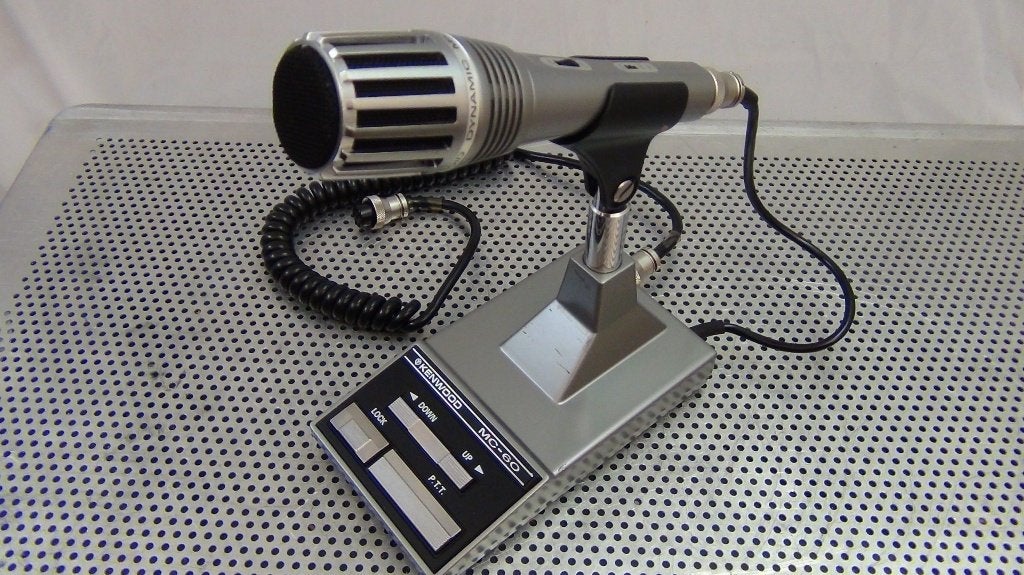 Microtable Kenwood MC -60, Télécoms, Envoi, Utilisé, Émetteur