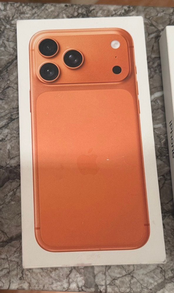 Iphone pro max 256 neuf, Télécoms, Enlèvement, Comme neuf