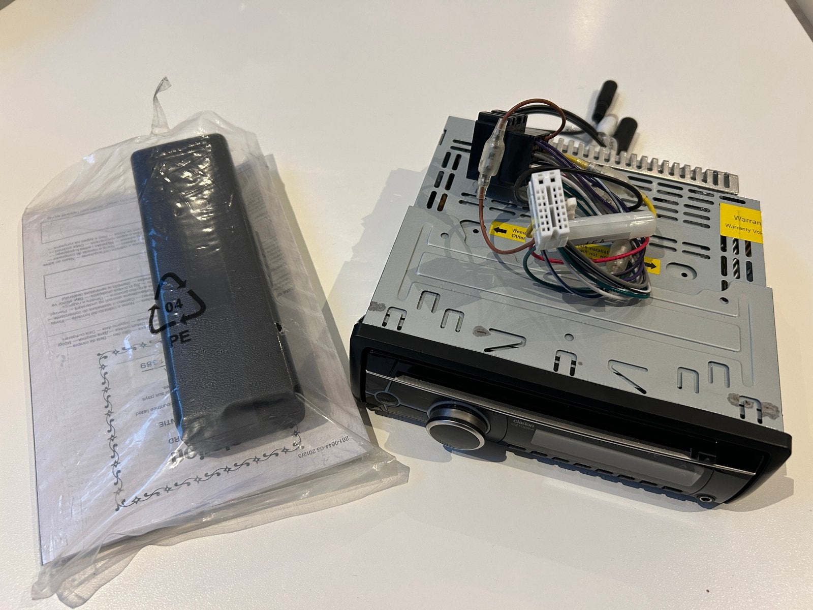 clarion cz102 ae autoradio, Ophalen, Zo goed als nieuw