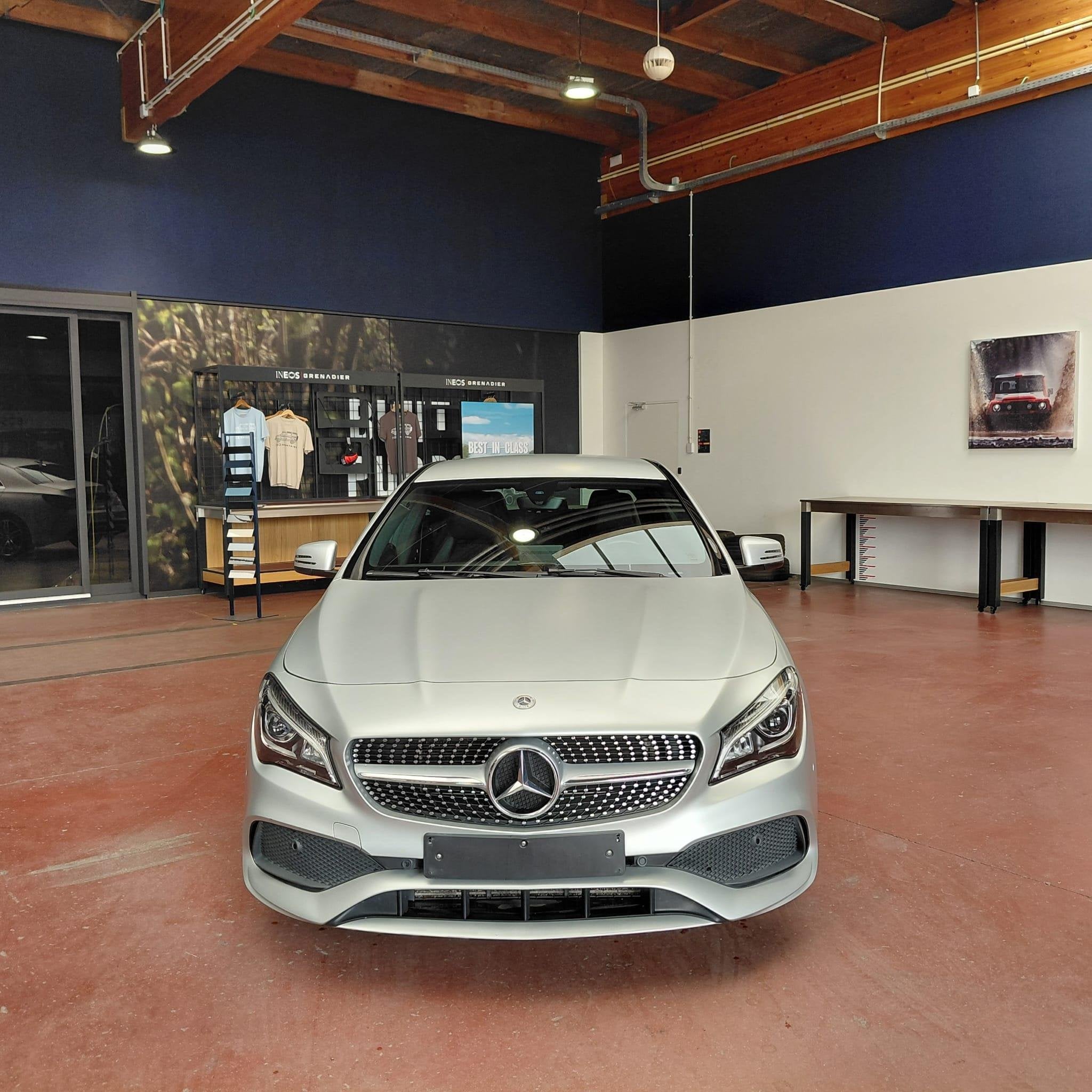 Mercedes-Benz CLA-klasse 180 Coupé AMG Line | Verwarmde Zet, Autos, Entreprise, Noir, 1200 kg, 5 places