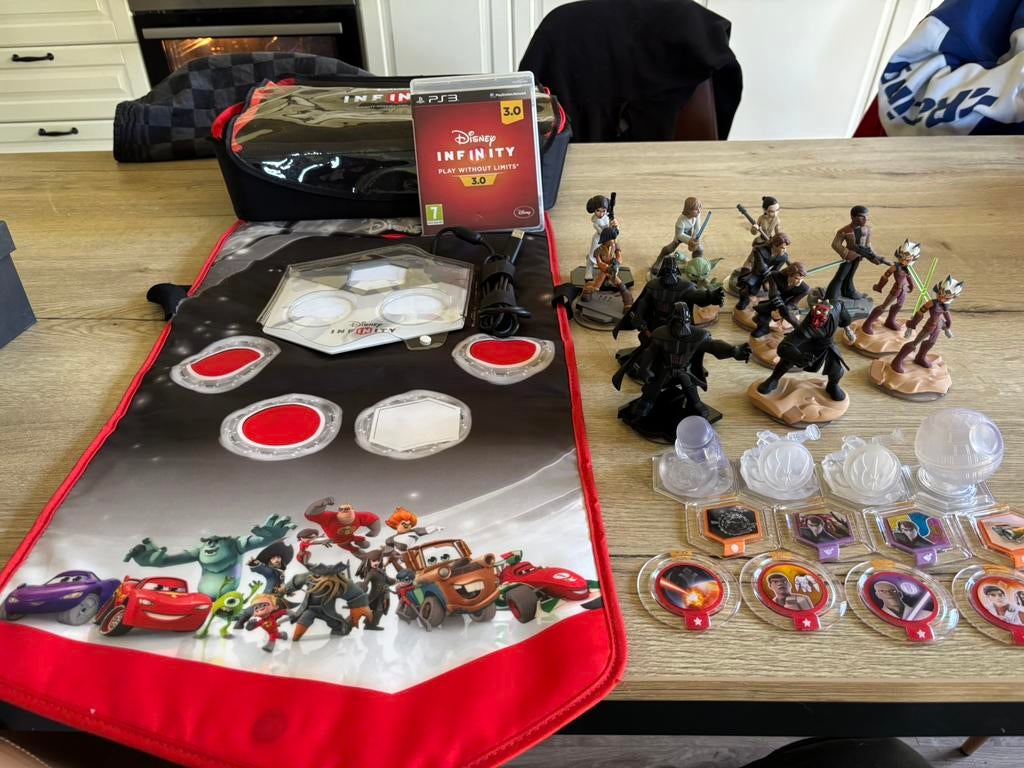 Disney Infinity 3.0 pour Playstation 3, 2 joueurs, Aventure et Action, Enlèvement, Utilisé