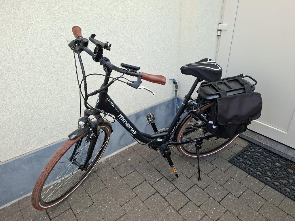 Electrische fiets Minerva middenmotor, Ophalen