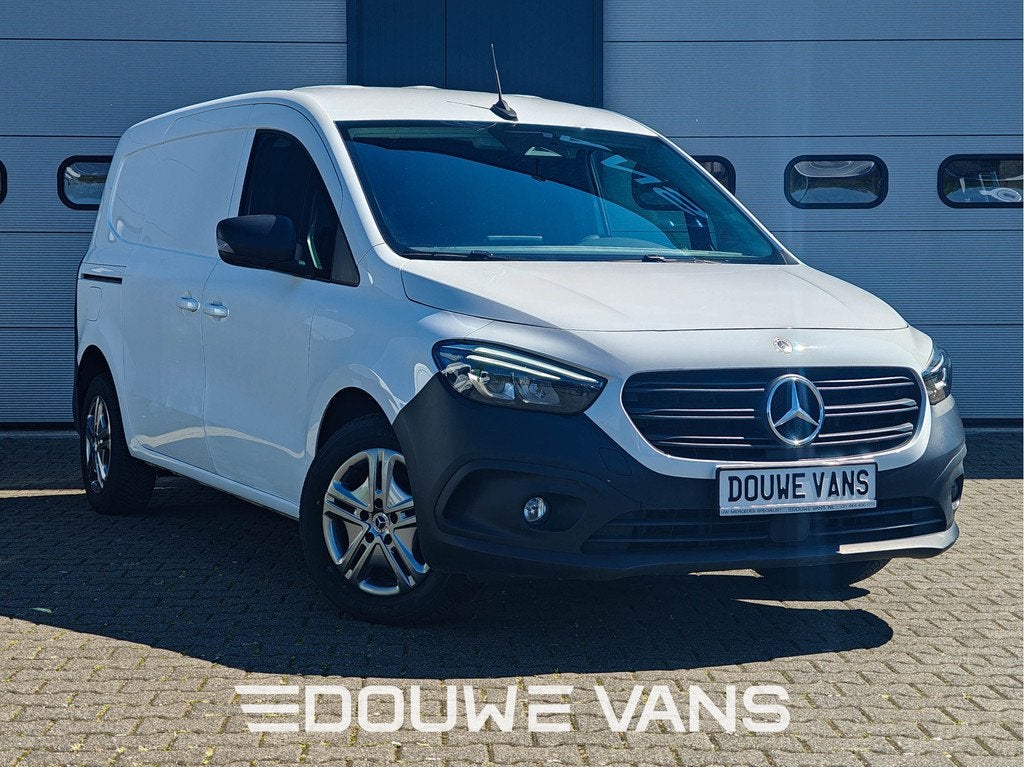Mercedes-Benz Citan 112 L2 Pro Lang Automaat Trekhaak 116pk, Auto's, Automaat, Stof, Euro 6, 4 cilinders