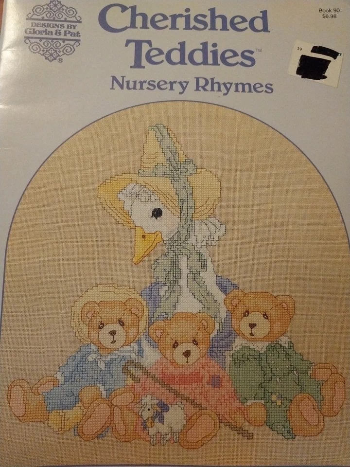 comptines pour enfants en peluche chéris - livre 90, Enlèvement ou Envoi, Comme neuf, Broderies à la main, Patron